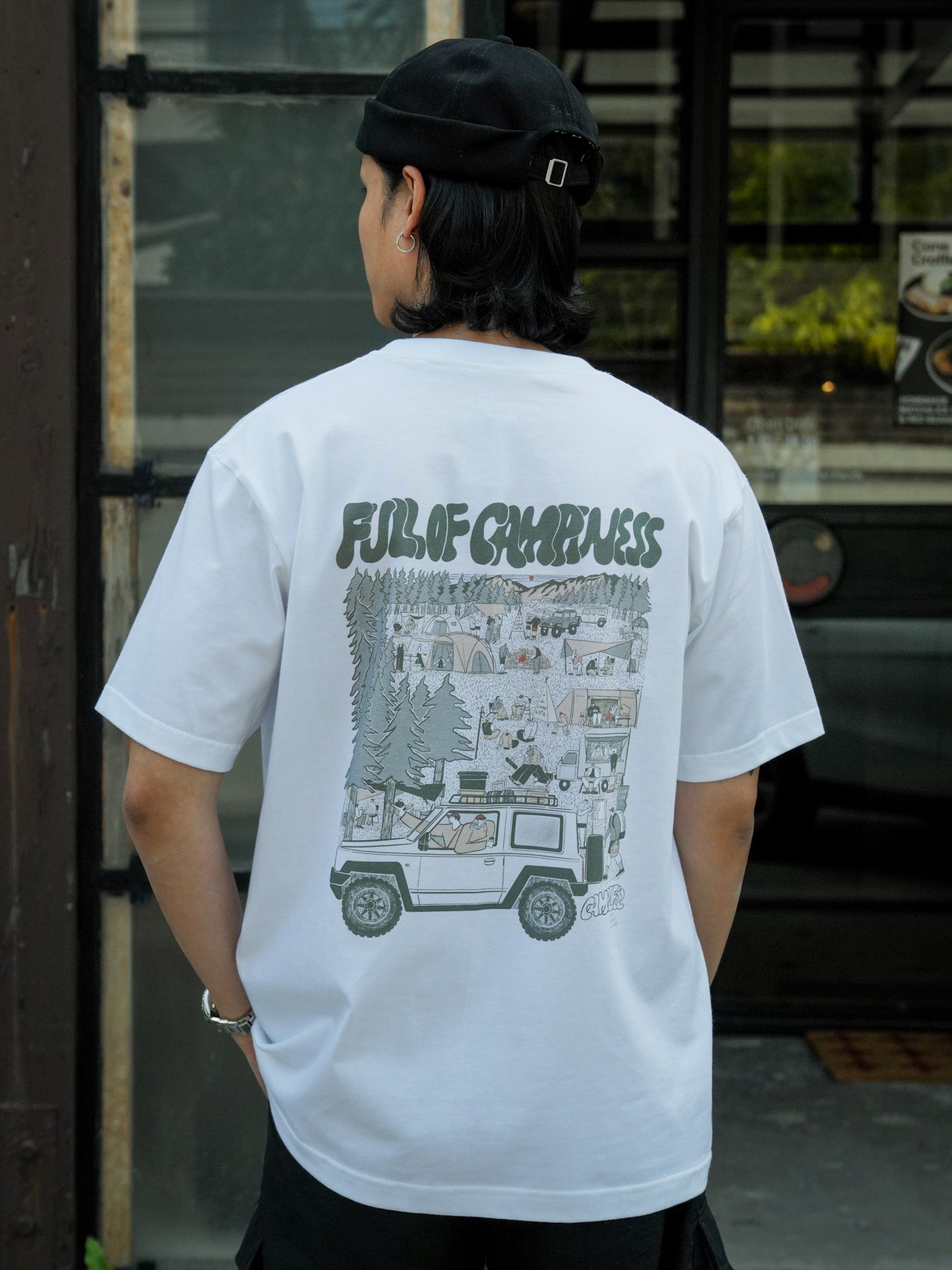 เสื้อยืด FULL OF CAMPINESS - สีขาว