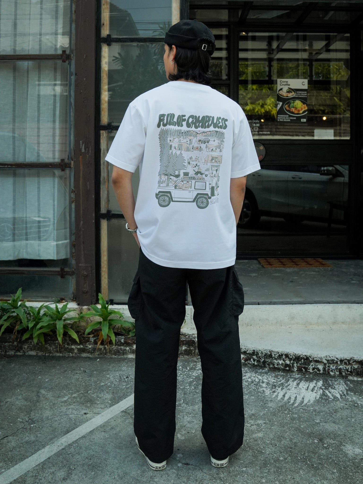 เสื้อยืด FULL OF CAMPINESS - สีขาว