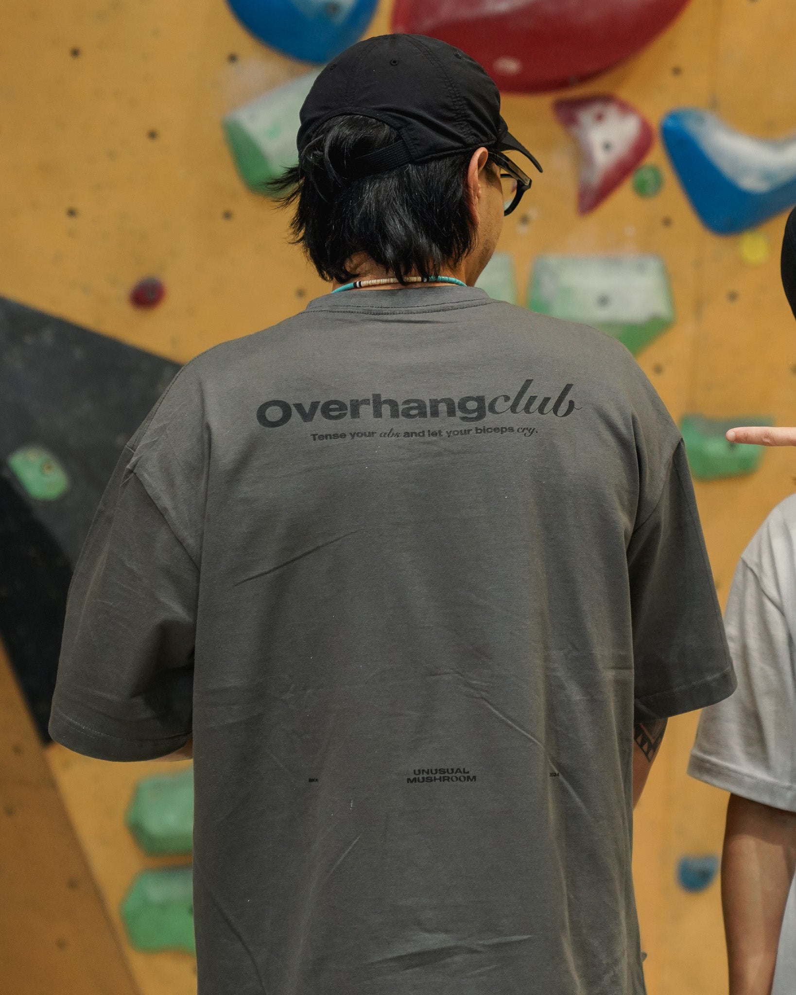 OVERHANG CLUB TEE