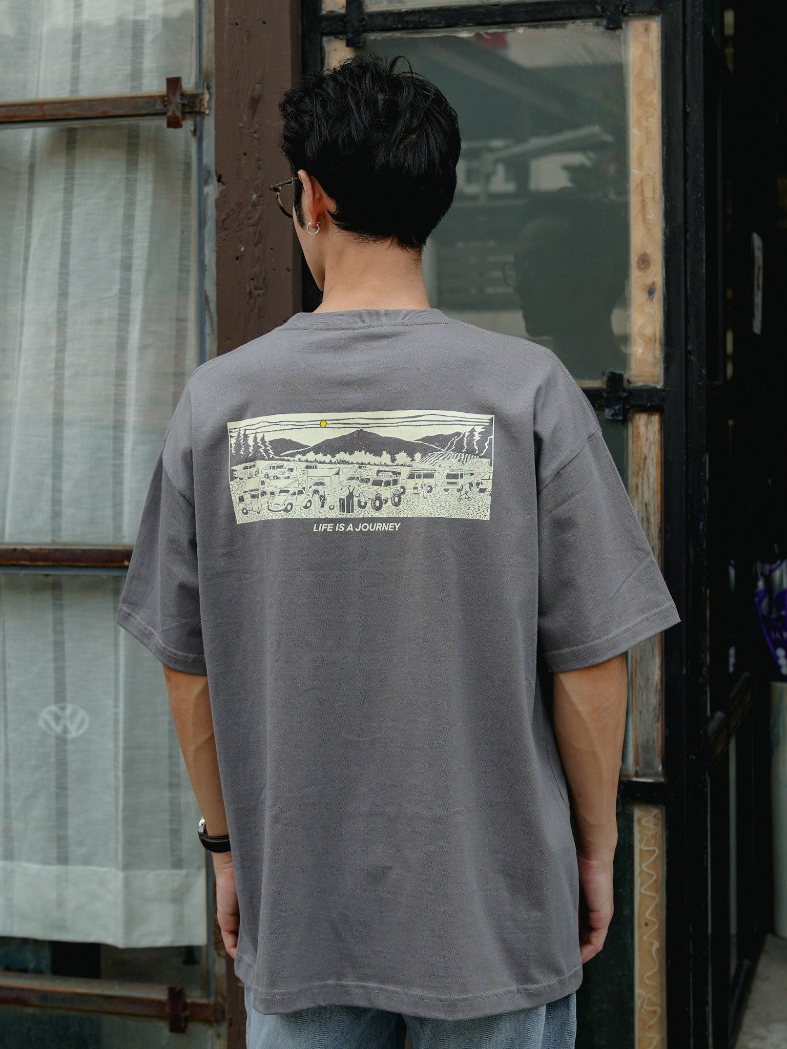 CAR CAMP TEE - DARK GRAY