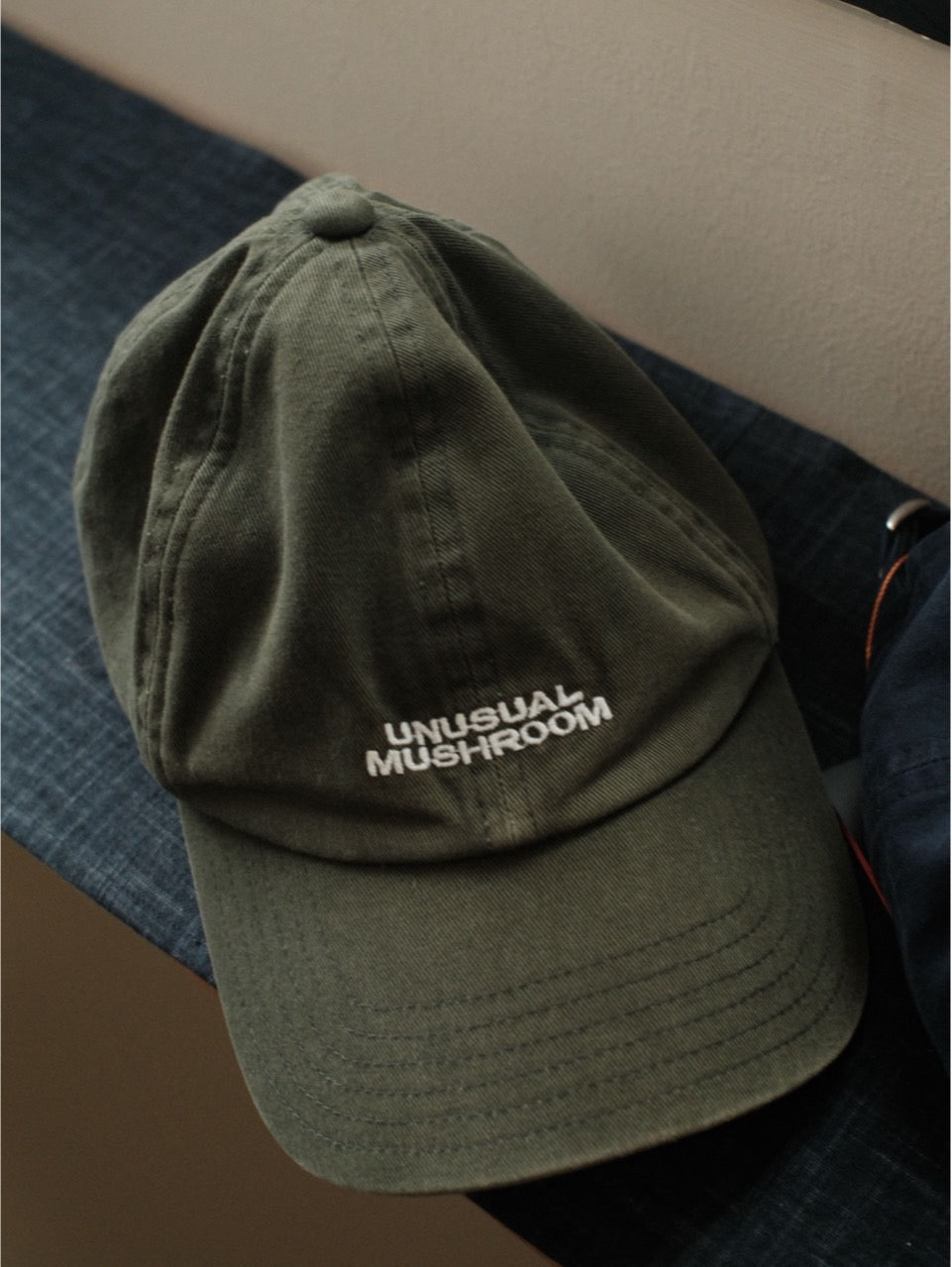 UNUSUAL CAP